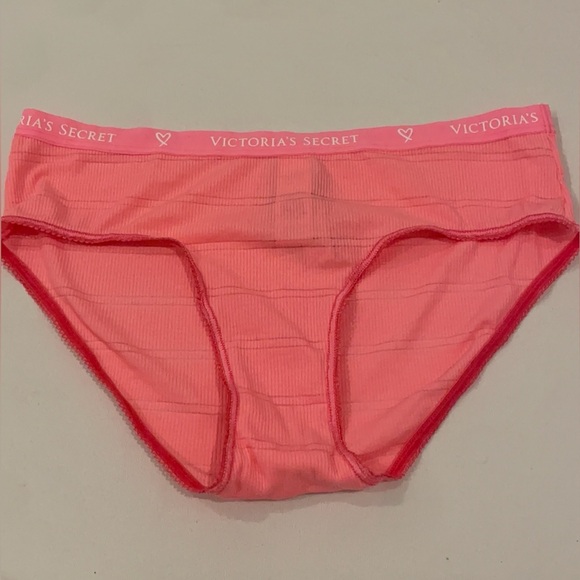 NEW WITH TAGS VICTORIA’S SECRET 2 PK SIZE XS HOT PINK HIPHUGGER LOGO WAISTBAND - Picture 2 of 5